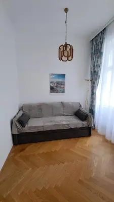 Ein Sitzbereich in der Unterkunft Möbliertes Apartment in Zentrumsnähe