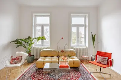 Ein Sitzbereich in der Unterkunft Beautiful vintage apartment near Schönbrunn