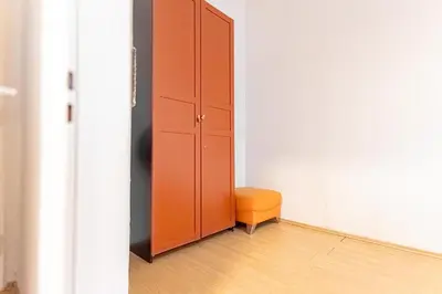 Grundriss der Unterkunft Near Belvedere Palace Comfy 2BR Apt with WIFI, TV