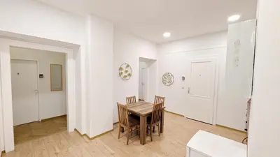Ein Badezimmer in der Unterkunft Spacious Rooms - 15 Min from Airport & City Center, 5 Min from Vienna Main-Bus Station EZ9