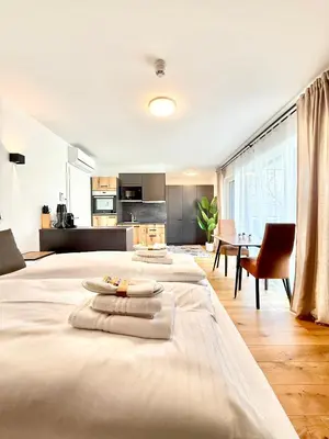 Ein Bett oder Betten in einem Zimmer der Unterkunft Möbliertes Apartment mit Balkon