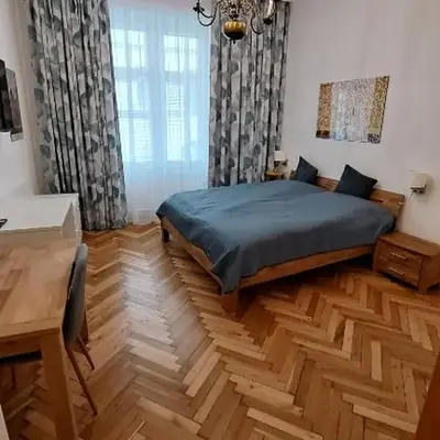 Komplett möblierte Unterkunft citynah