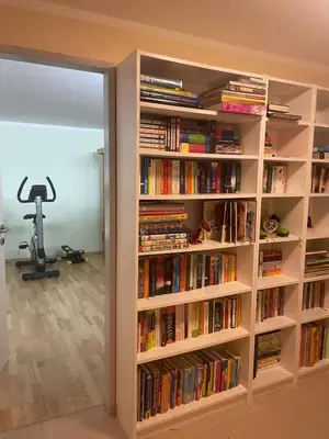 Die Bibliothek in der Ferienwohnung