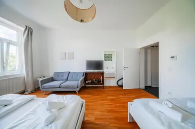 Ein Bett oder Betten in einem Zimmer der Unterkunft Danube Studio Living