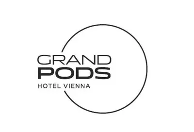 Ein Zertifikat, Auszeichnung, Logo oder anderes Dokument, das in der Unterkunft Grand Pods - Stylish Sleeping Concept ausgestellt ist