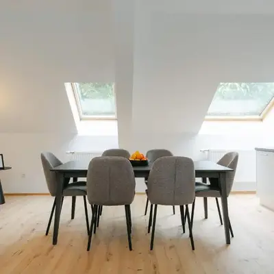 Modern 3BR perfect for 4-6 metro close to Naschmarkt