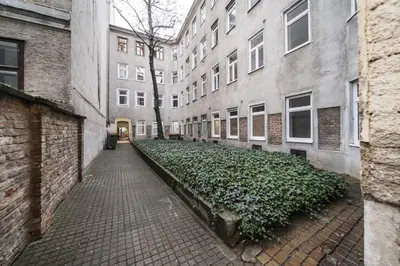 Das Gebäude in dem sich die Ferienwohnung befindet