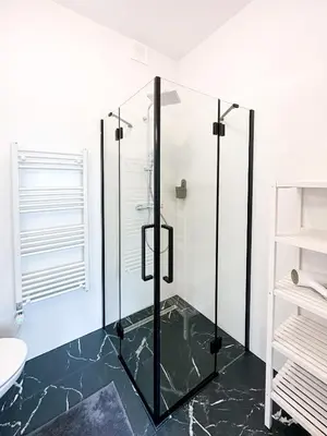 Ein Badezimmer in der Unterkunft Meidling Living Spaces