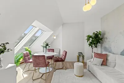 Ein Sitzbereich in der Unterkunft Modern City-View Stay in the Heart of Vienna