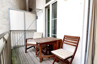Grundriss der Unterkunft Urban Oasis in Neubau with Cozy Fireplace