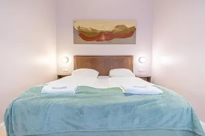 Ein Bett oder Betten in einem Zimmer der Unterkunft 1 Apt & 5 Aparthotels for Groups by Mariahilfer