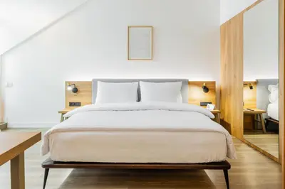 Ein Bett oder Betten in einem Zimmer der Unterkunft FortyPlusOne Hotel Vienna