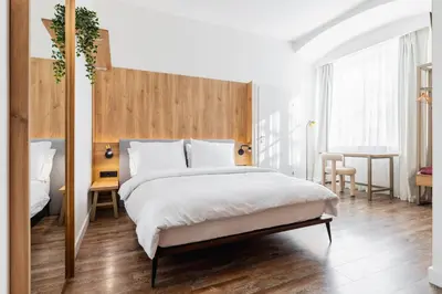 Ein Bett oder Betten in einem Zimmer der Unterkunft FortyPlusOne Hotel Vienna