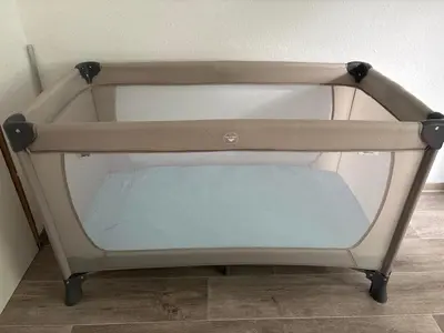 Ein Bett oder Betten in einem Zimmer der Unterkunft Stylish Vienna City Loft - Two Bed Rooms for 5 Person with cute Balcony
