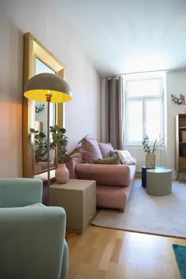 Ein Sitzbereich in der Unterkunft Cozy Stylish Apartment