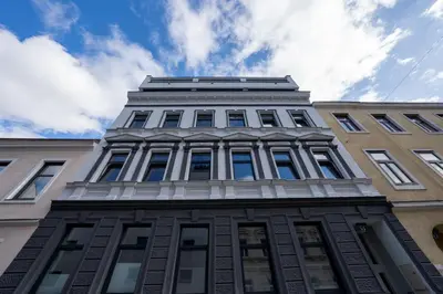 Grundriss der Unterkunft Velvet Vienna - Free Parking & EV - Near U1 metro