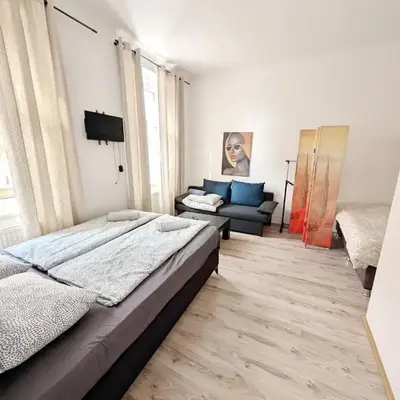Charming Stay - Close to Vienna Attractions MZ27