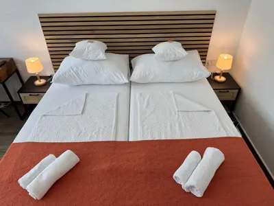 Ein Bett oder Betten in einem Zimmer der Unterkunft Stylish and Comfortable - Your Apartment