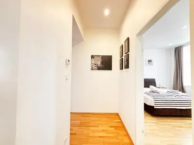 Ein Bett oder Betten in einem Zimmer der Unterkunft 3 Bedrooms, near Hauptbahnhof, 8 People, Kitchen