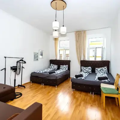 Family Apartment near Schönbrunn Palace HL18