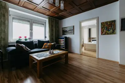 Ein Sitzbereich in der Unterkunft Ferienwohnung Parndorf