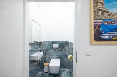 Ein Badezimmer in der Unterkunft Versace Apartment Vienna