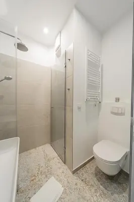 Ein Badezimmer in der Unterkunft Central Vienna 12th District Apartment