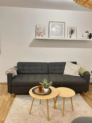 Ein Sitzbereich in der Unterkunft Zentrale Business- und Familienwohnung Nähe Wien
