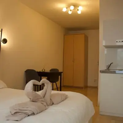 Modern City Apartment for 2 I Free Parking