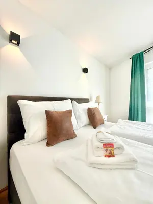 Ein Bett oder Betten in einem Zimmer der Unterkunft Möblierte Wohnung
