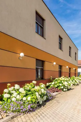 Das Gebäude in dem sich das Hotel befindet