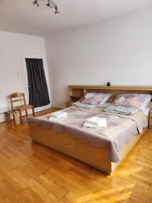 Ein Bett oder Betten in einem Zimmer der Unterkunft Privatzimmer 3