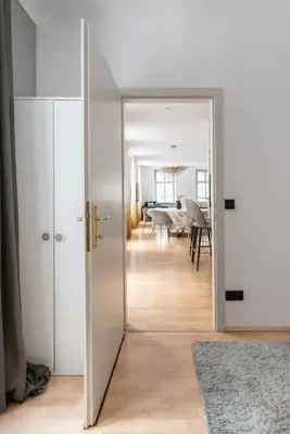 Grundriss der Unterkunft Luxuriöses Apartment mitten im Zentrum in Ruhelage mit AC