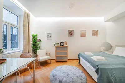Ein Bett oder Betten in einem Zimmer der Unterkunft Downtown Apartment