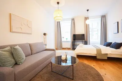 Ein Bett oder Betten in einem Zimmer der Unterkunft High-End Studio in Elegant Condo