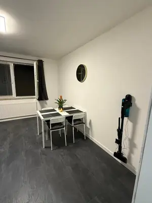 Grundriss der Unterkunft Airport Apartment Rauchenwarth