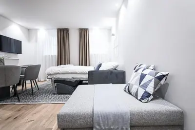 Ein Sitzbereich in der Unterkunft BRAND NEW! Apartment Silver - right near Schönbrunn Palace