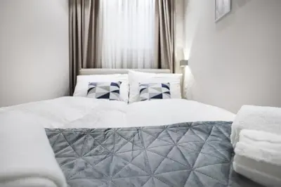 Ein Bett oder Betten in einem Zimmer der Unterkunft BRAND NEW! Apartment Saphire - right near Schönbrunn Palace