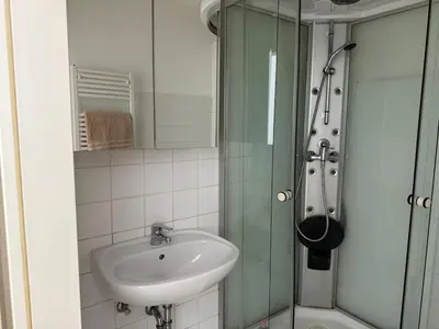 Ein Badezimmer in der Unterkunft Urban Studio for 2 I Free Parking