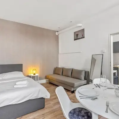 cozy city retreat