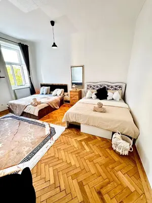 Ein Bett oder Betten in einem Zimmer der Unterkunft Charming Stay - Close to Vienna Attractions MZ17b