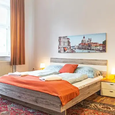 Lovely 2BR Apartments Very Central