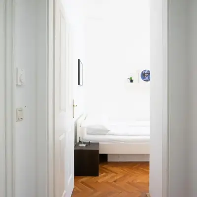 Spacious stylish designed 3 Bedroom Apartment near Naschmarkt and city center