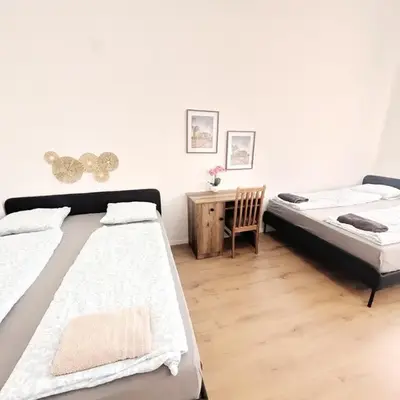 Lovely Apartment - 15 Min from Airport & City Center