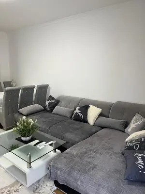 Ein Sitzbereich in der Unterkunft Moderne Ferienwohnung in Mödling bei Wien
