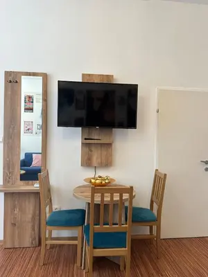 TV/Unterhaltungsangebot in der Unterkunft PostersApt2-Cozy Cinema Vibes