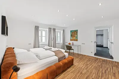 Ein Bett oder Betten in einem Zimmer der Unterkunft Luxury Wellness Villa Grinzing