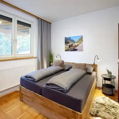Ruhiges Doppelzimmer bei Wien mit eigenem Bad
