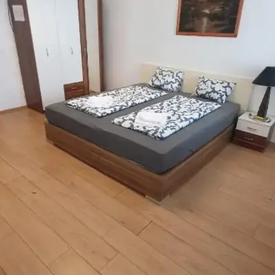 Comfortable 112