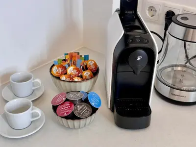 Kaffee-/Teezubehör in der Unterkunft La Rosa Vienna - Luxury Apartment near Westbahnhof